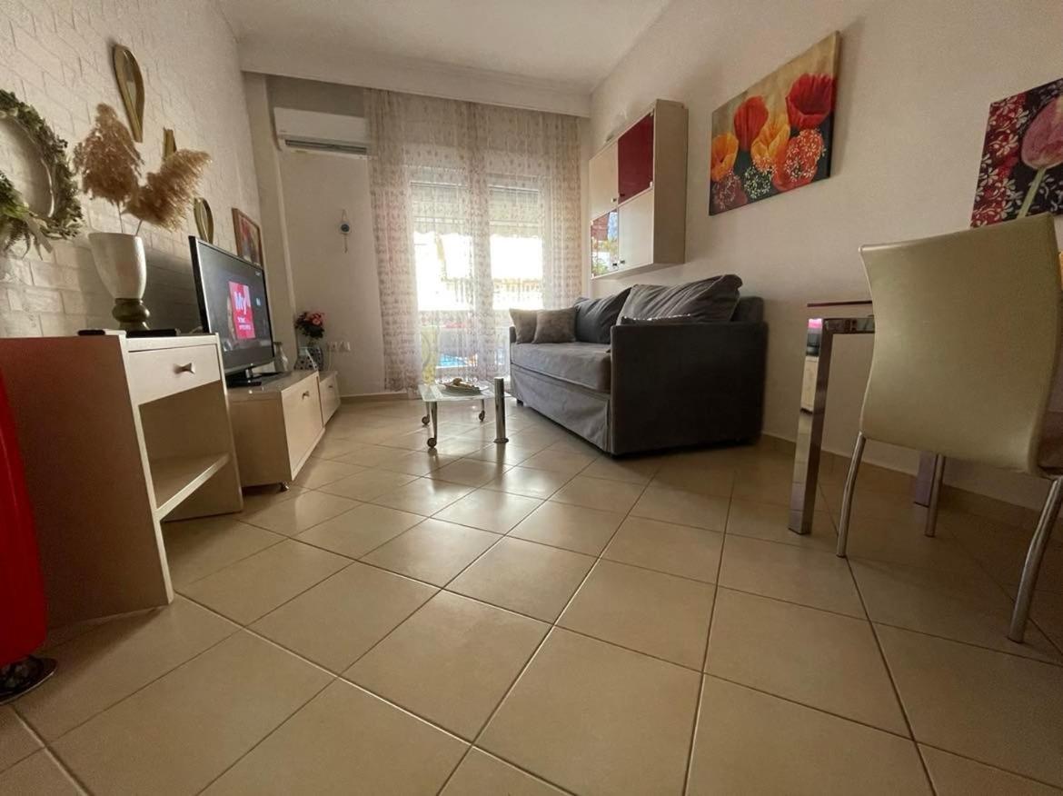 Brick Apartment Néa Péramos 외부 사진